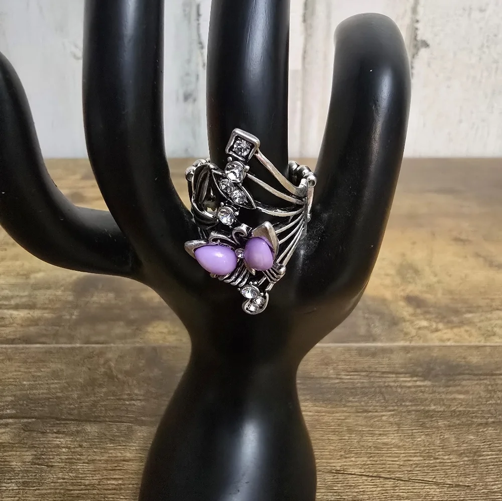 Silver Tone and Purple Butterfly Women's Stretchy Ring